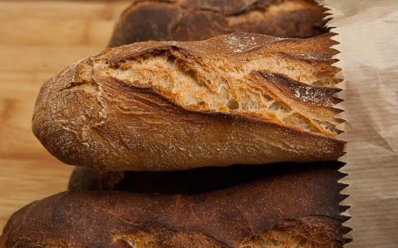 ecommerce-CHATEAUNEUF D ENTRAUNES-min_dish-food-baking-cuisine-bread-bakery-399077-pxhere.com